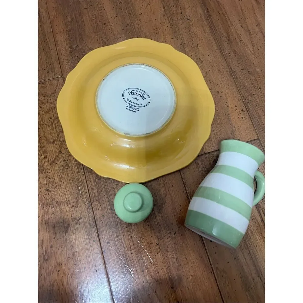 Pfaltzgraff Pistoulet oil cruet and matching plate/saucer